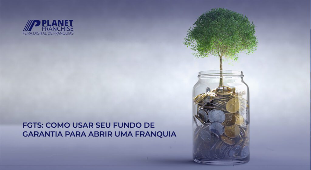 Pote de vidro cheio de moedas com uma árvore crescendo de dentro, simbolizando crescimento financeiro a partir do FGTS.