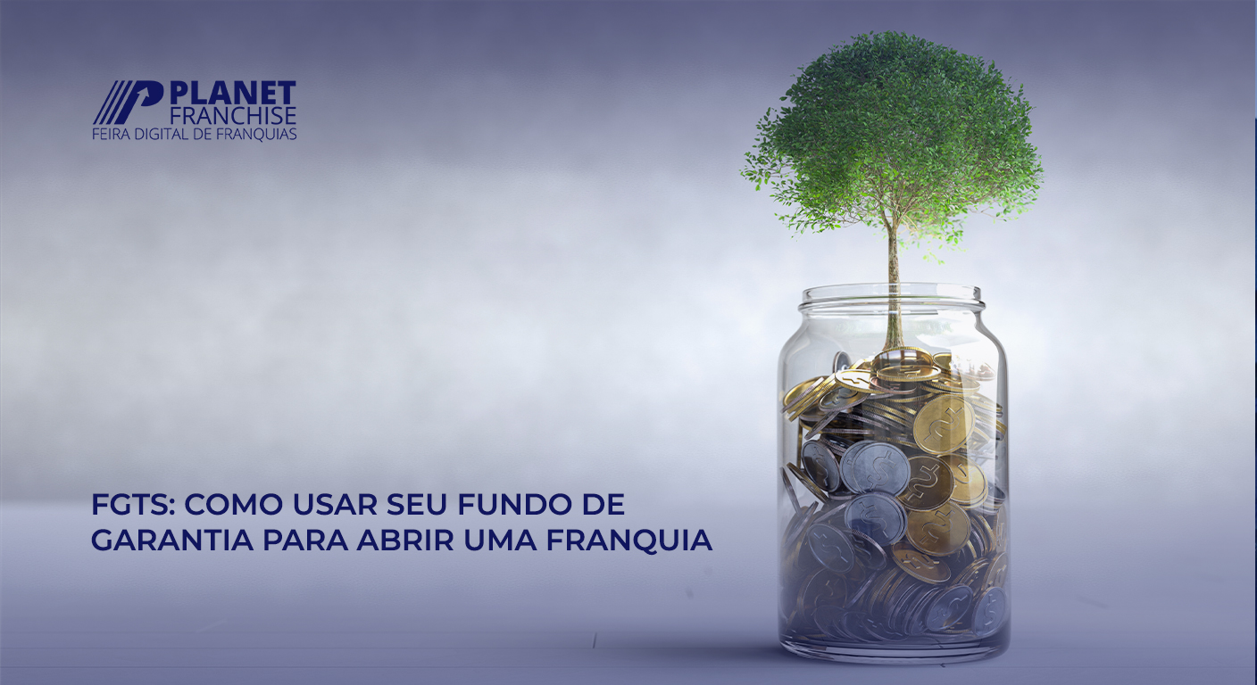 Pote de vidro cheio de moedas com uma árvore crescendo de dentro, simbolizando crescimento financeiro a partir do FGTS.